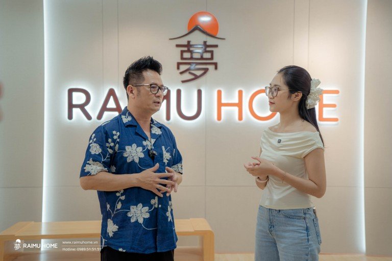 GIỌNG CA “CƠN MƯA BĂNG GIÁ” - CA SĨ BẰNG KIỀU TỈ MỈ TỪNG CHI TIẾT CHO TỔ ẤM MỚI CÙNG RAIMU HOME